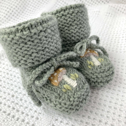 mushroom embroidered baby booties knitting pattern